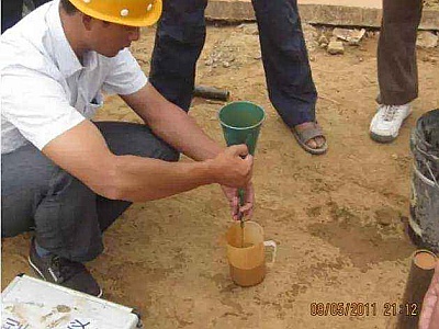 膨潤(rùn)土配置打樁泥漿確定比例